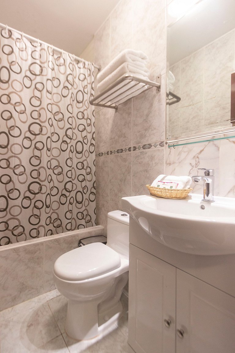Triple Room Miraflores Hotel & Breakfast included