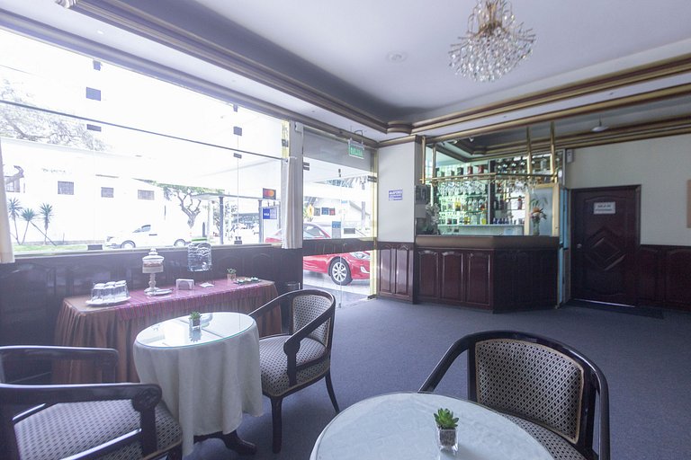 R° Triple Room in a hotel in Miraflores - Av. Angamos Oeste
