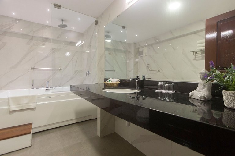 R° King-Executive Room in a hotel in Miraflores - Av. Angamo