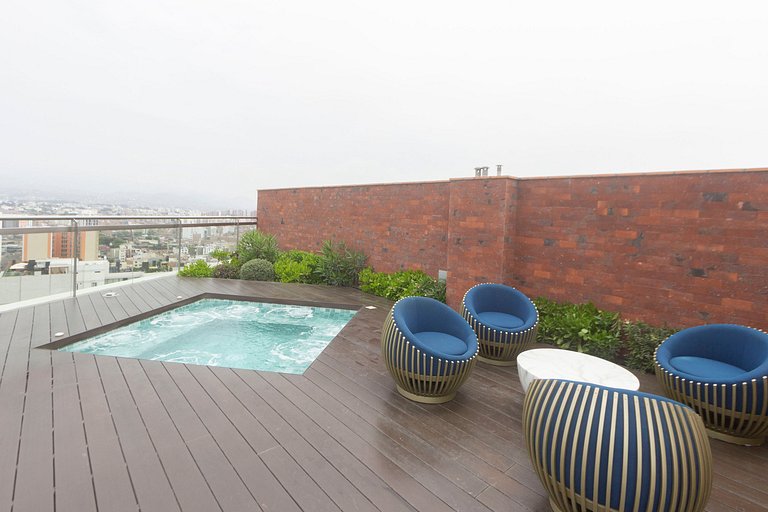 Beautiful 2 bedroom apartment in the center of Barranco