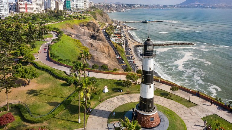 Excellent duplex apartment in the heart of Miraflores