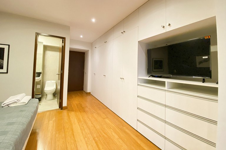 R° Studio apartment near Malecón private parking