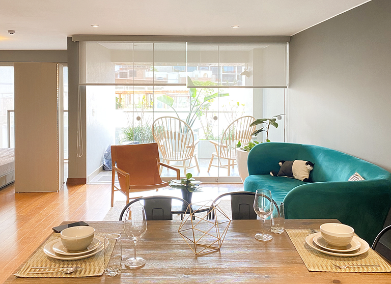 Premium Flat | Balcony & Modern Design | Barranco