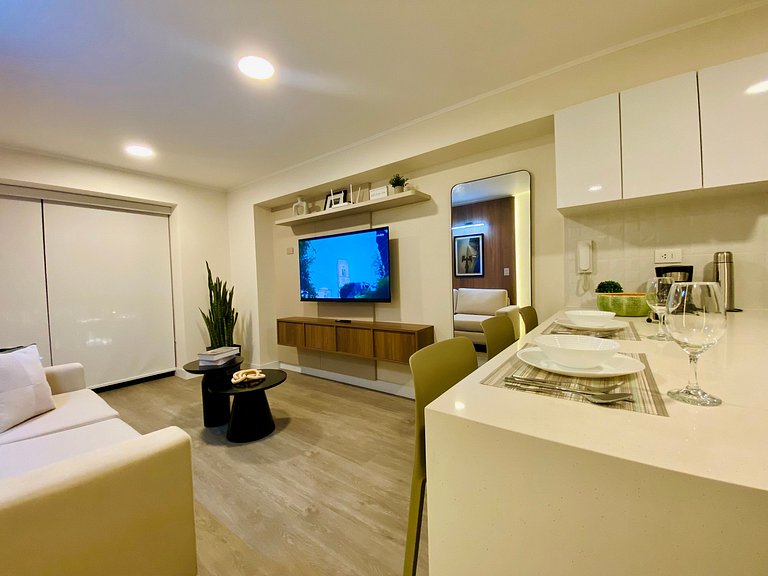 Executive Apartment en San Isidro | WiFi & Pool