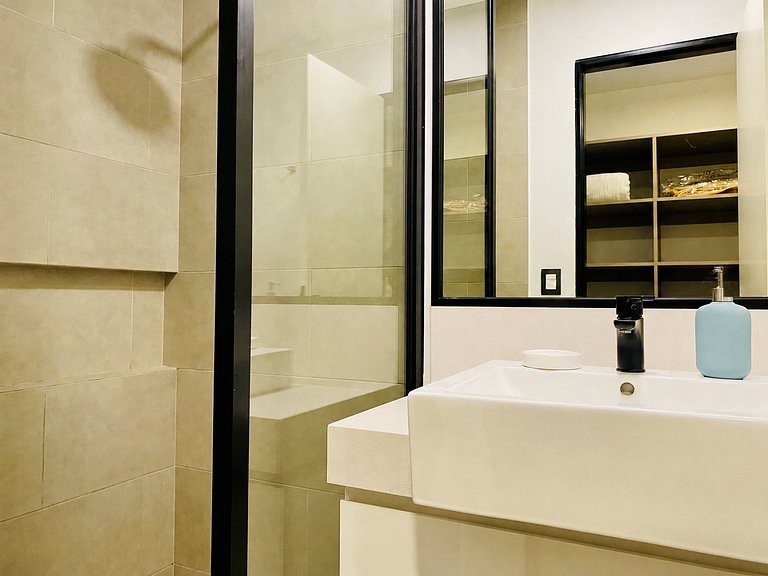 2BR San Isidro | Coworking Yoga Studio WiFi